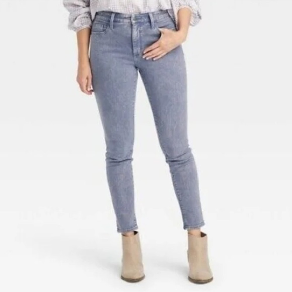 Universal Thread Purple Acid Wash High Rise Skinny Jeans Size 18